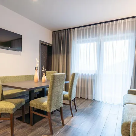 Hotel Martellerhof 2*